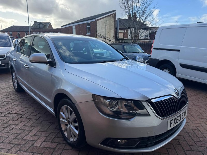 SKODA SUPERB 2.0 TDI S DSG Euro 5 (s/s) 5dr