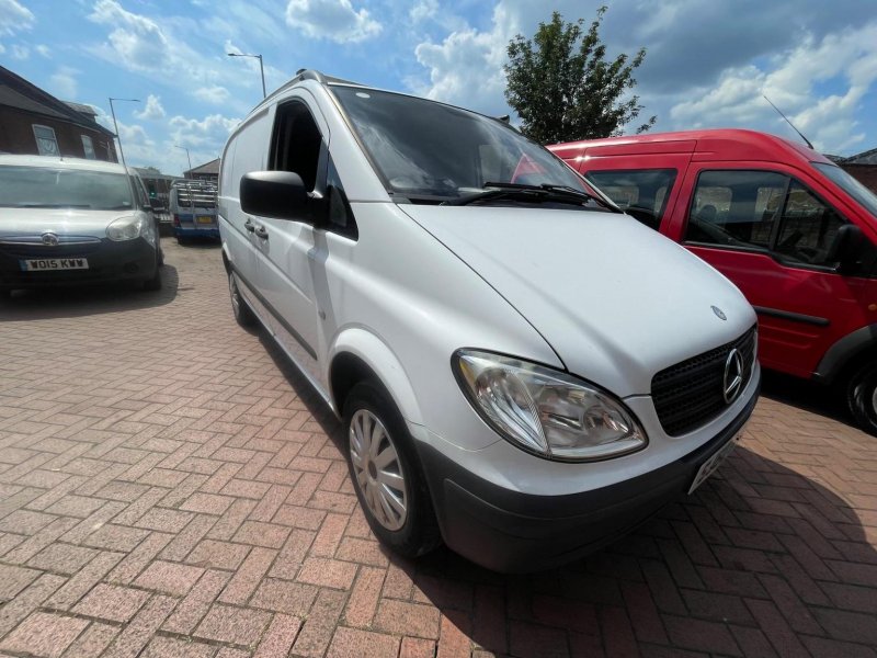 MERCEDES-BENZ VITO 2.1 109CDI Compact Panel Van SWB 5dr